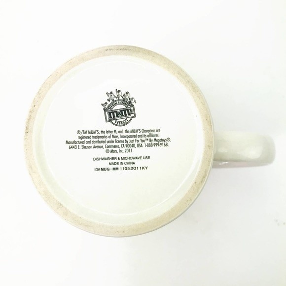 M&M Mug Official Licensed 2011 Collectors Promotional MUG Red & Yellow - Picture 10 of 10